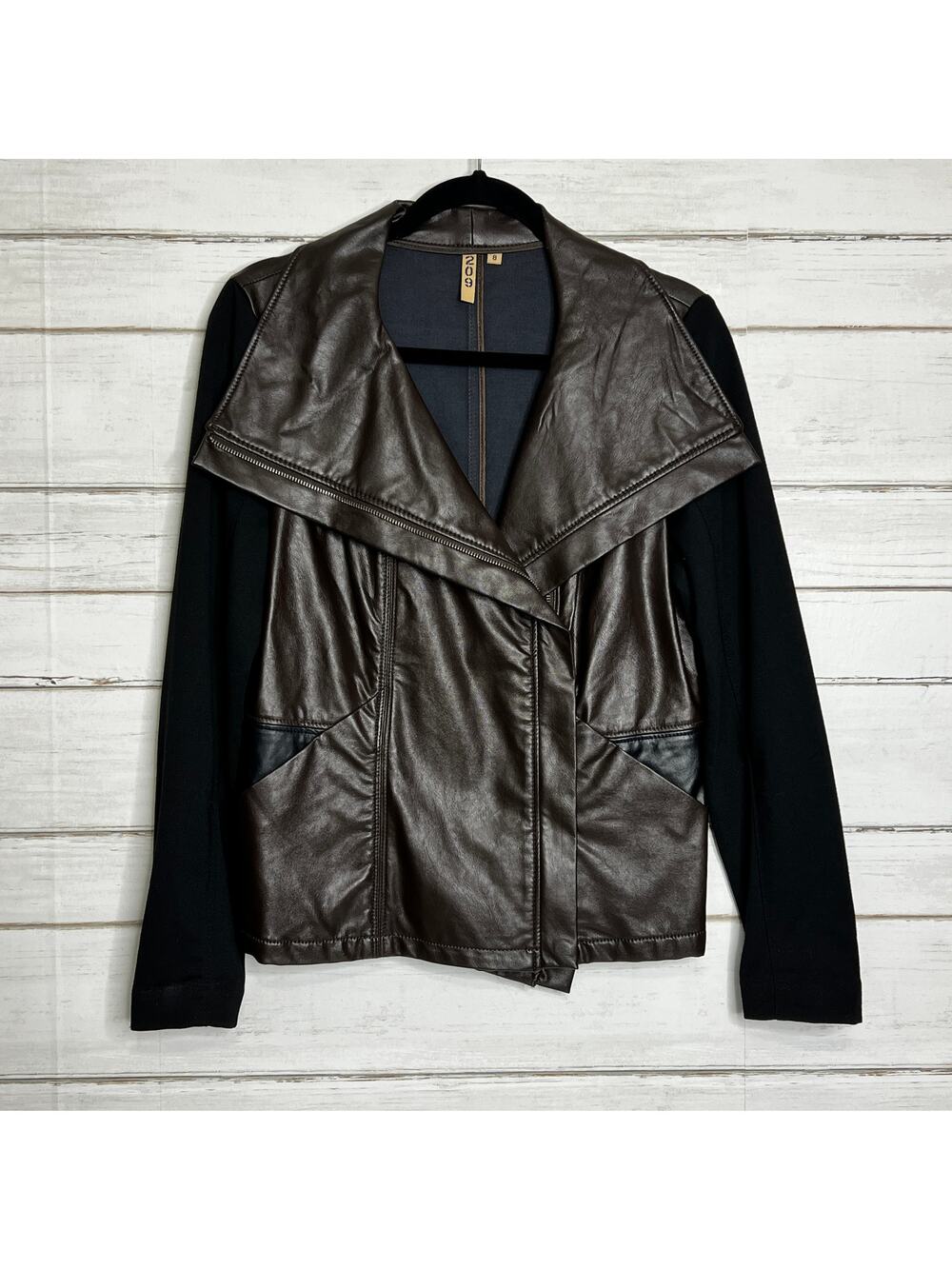 209 WST New York Vegan Leather Moto Jacket Size 8